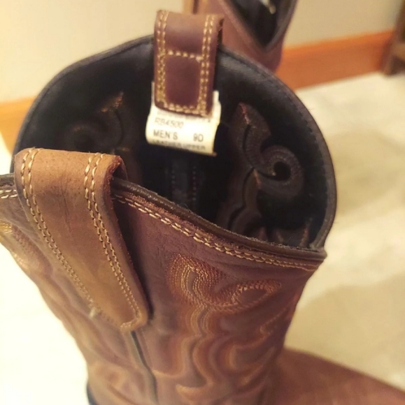 Mens 9D Boots - Picture 5 of 5